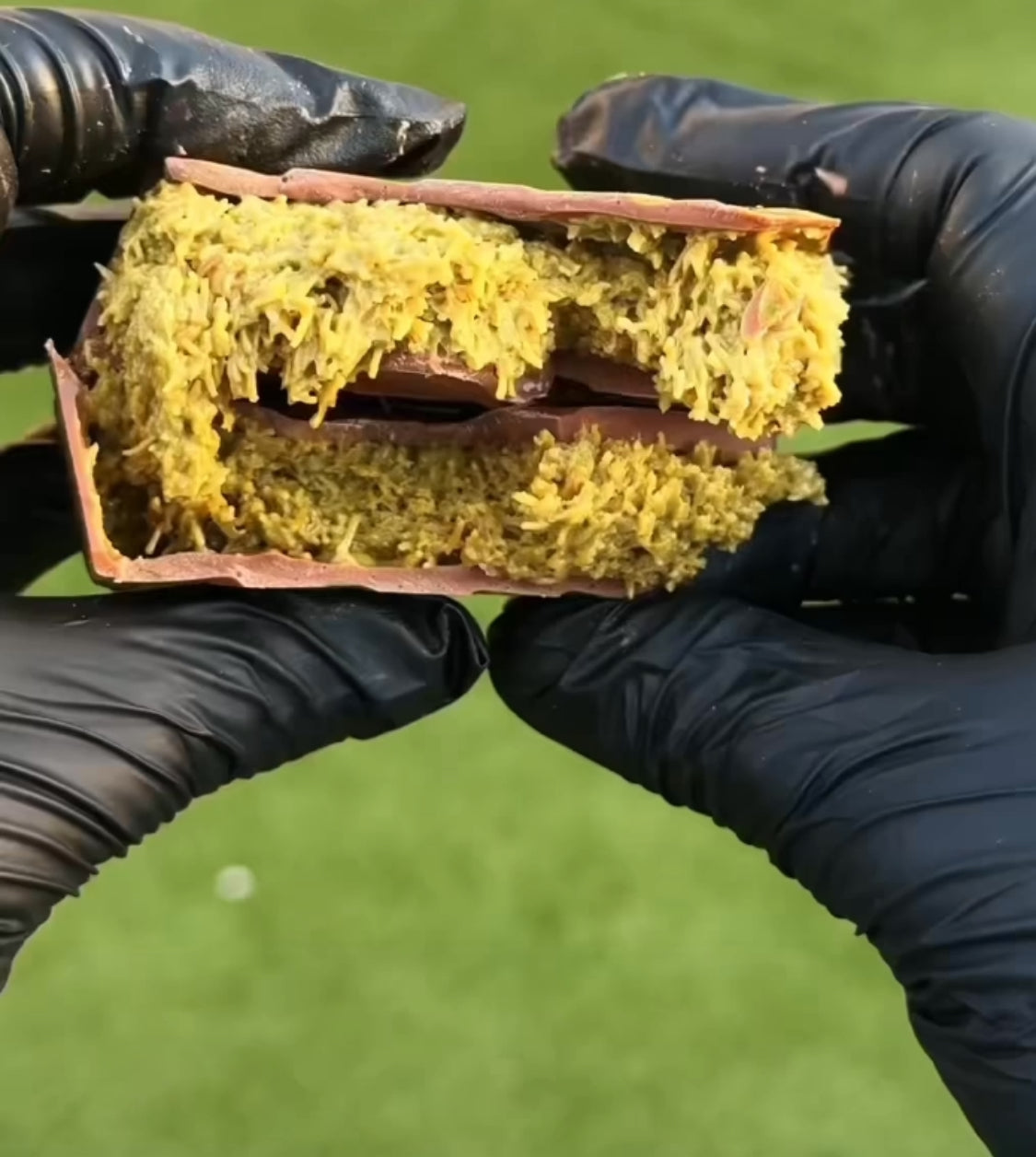 Dubai Chocolate Bar 200g - Belgian Milk Chocolate - Pistachio - Kunafa - Tahini