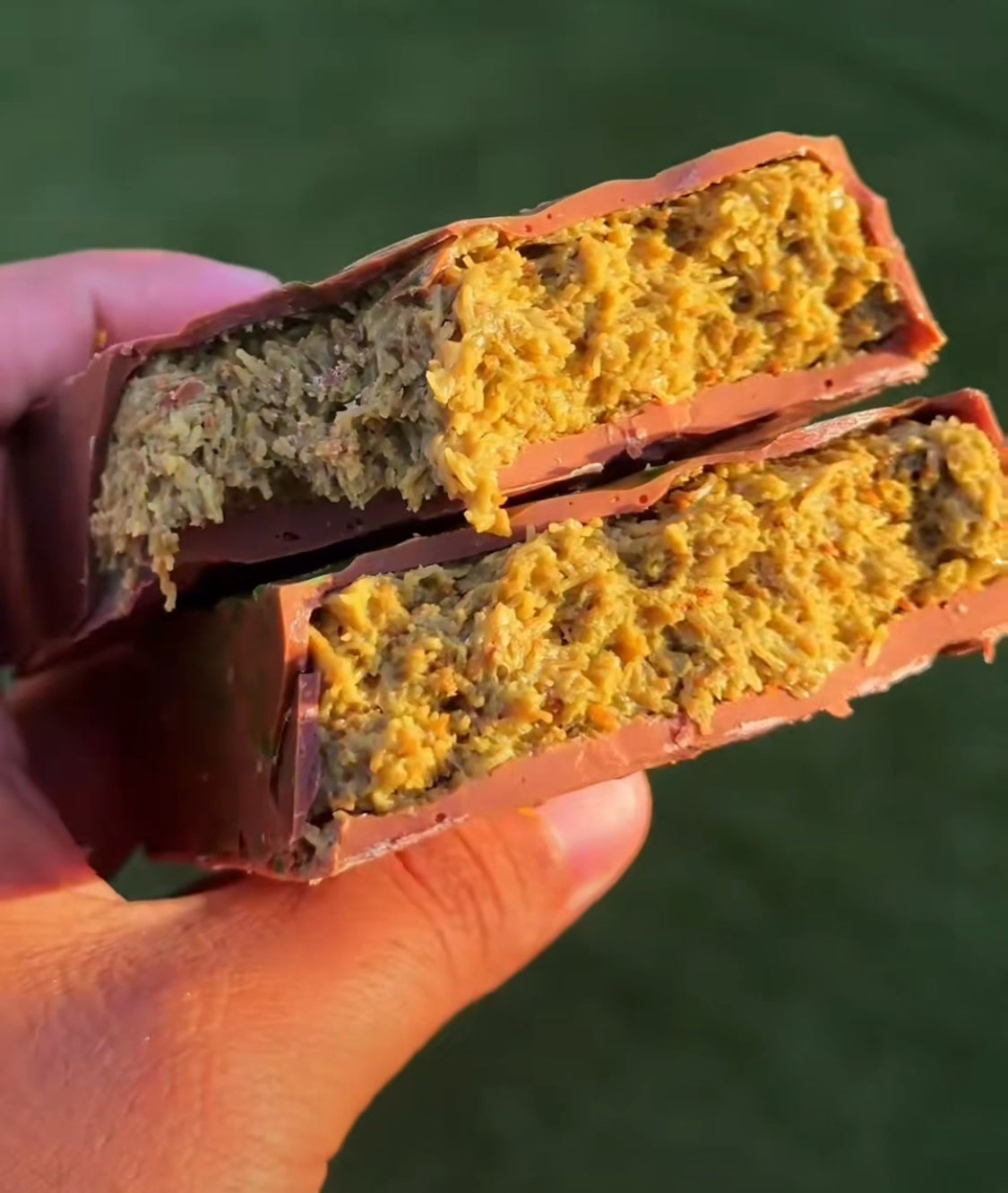 Dubai Chocolate Bar 200g - Belgian Milk Chocolate - Pistachio - Kunafa - Tahini